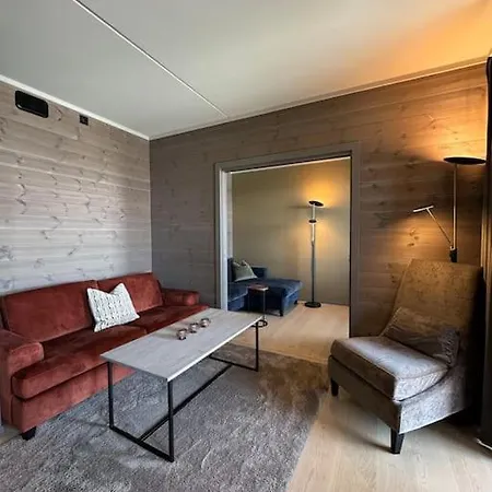 Riddertunets Utsikt Til Mugnetind Beitostolen